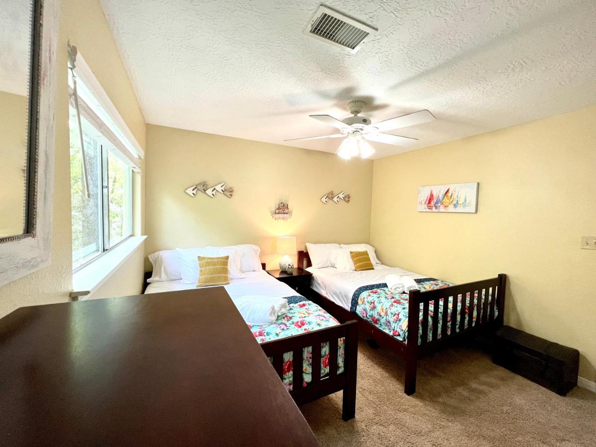 2 Bdrm Treehouse Hideout- Lake Conroe With Boat Ramp Montgomery Bagian luar foto