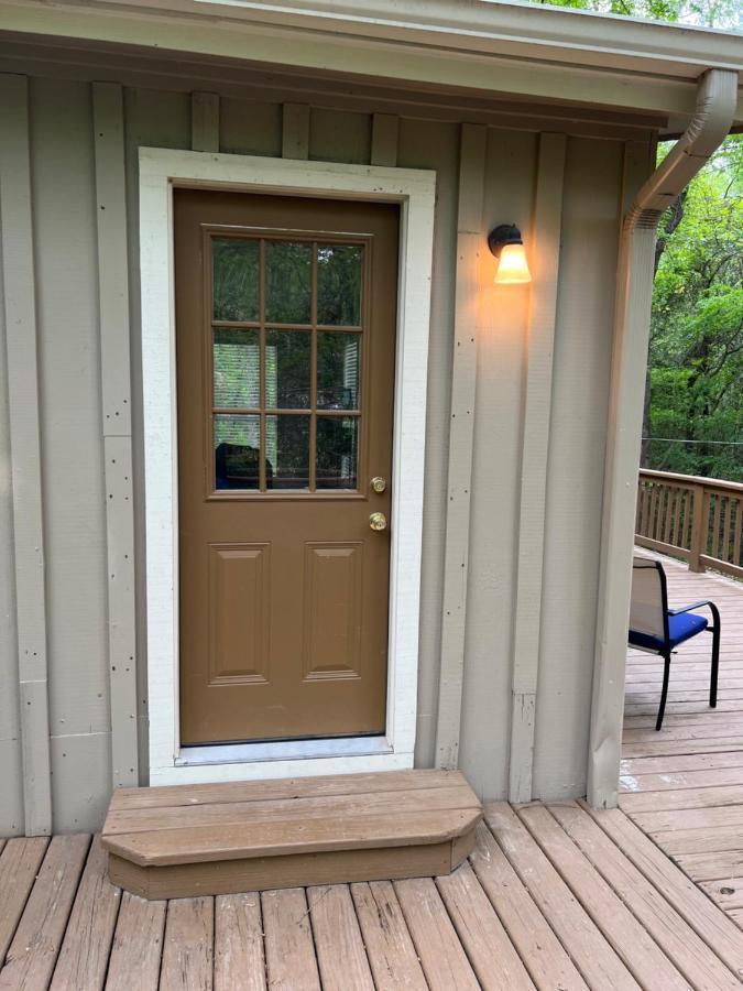 2 Bdrm Treehouse Hideout- Lake Conroe With Boat Ramp Montgomery Bagian luar foto